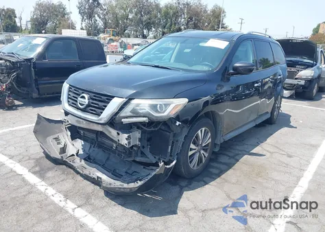2017 Nissan Pathfinder S z USA, uszkodzony, nr VIN 5N1DR2MN2HC608701
